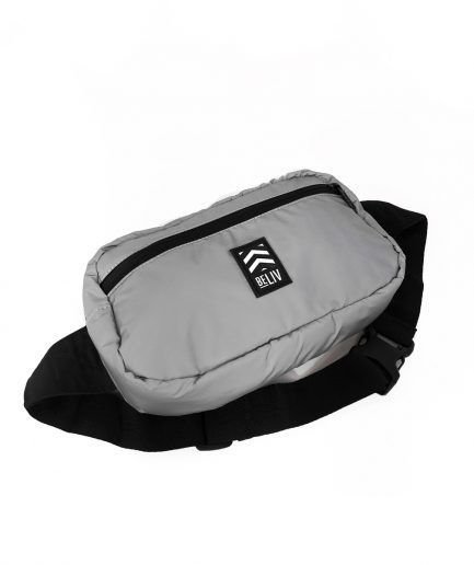 Hip-pack Beliv cuadrado plateado reflectivo